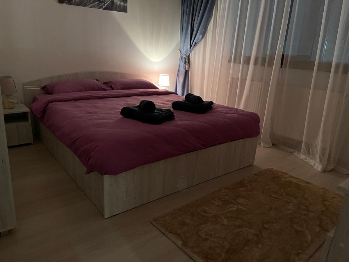 D&M Apartaments ヤシ エクステリア 写真
